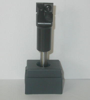 Tersinir Bıçaklarla Alt Tabanı Temizleyen Mikro Taneli Tungsten Karbür CNC CNC Yönlendirici Uçlar