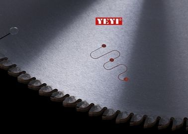 Plastik ve Alüminyum Kesme Testereleri 450 x 4.0 x 3.2 x 120T, Metal Kesme Bıçağı